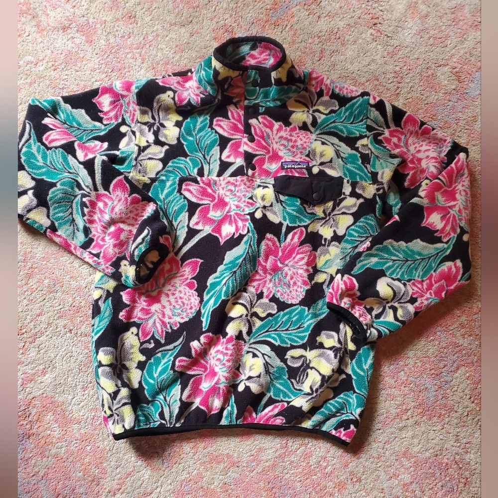 Patagonia Floral Patterned Jacket